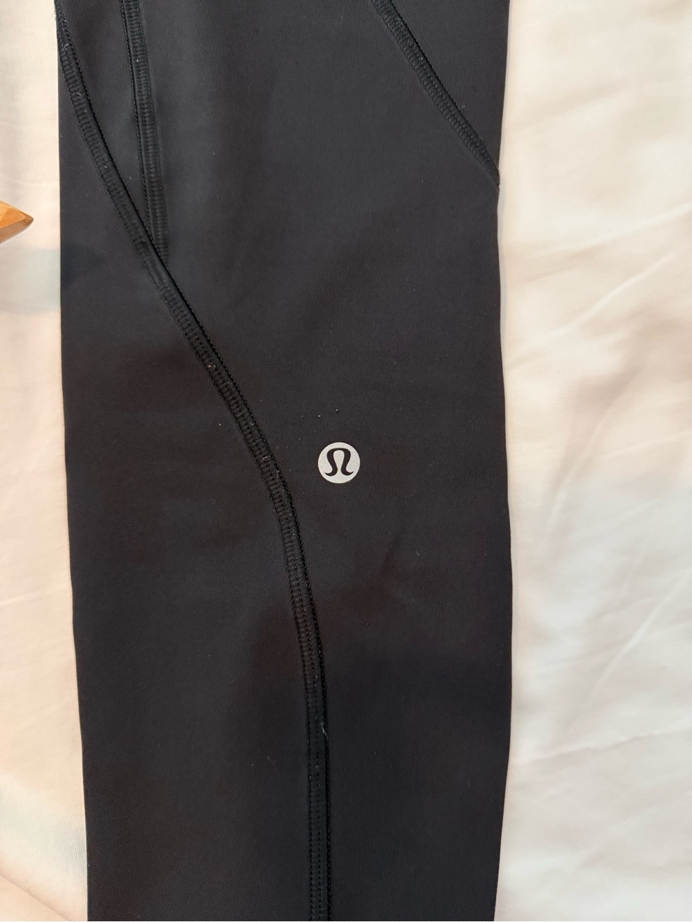 lululemon athletica Black Athletic Leggings - Picture 2 of 4
